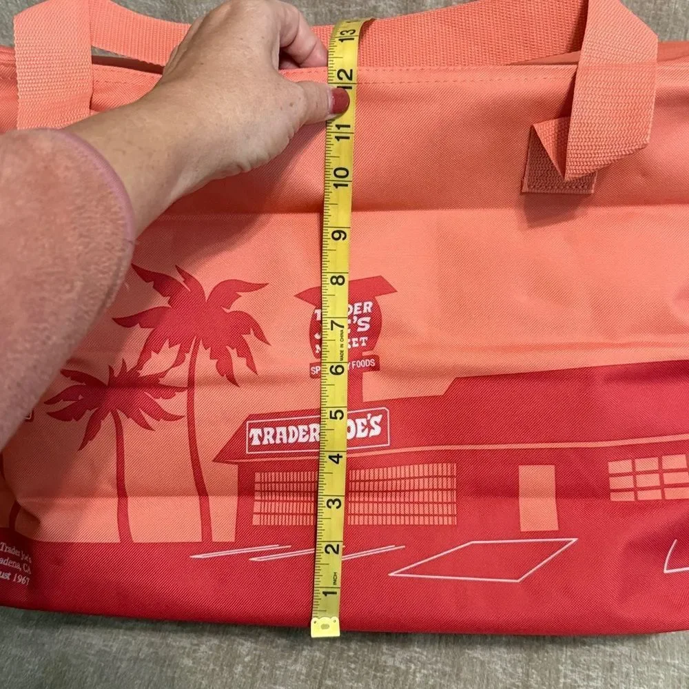Trader Joe's Large Insulated Bag in Peach
